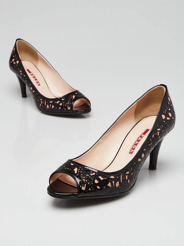 Prada Black Patent Leather Floral Laser Cut Peep Toe Pumps Size 5/35.5