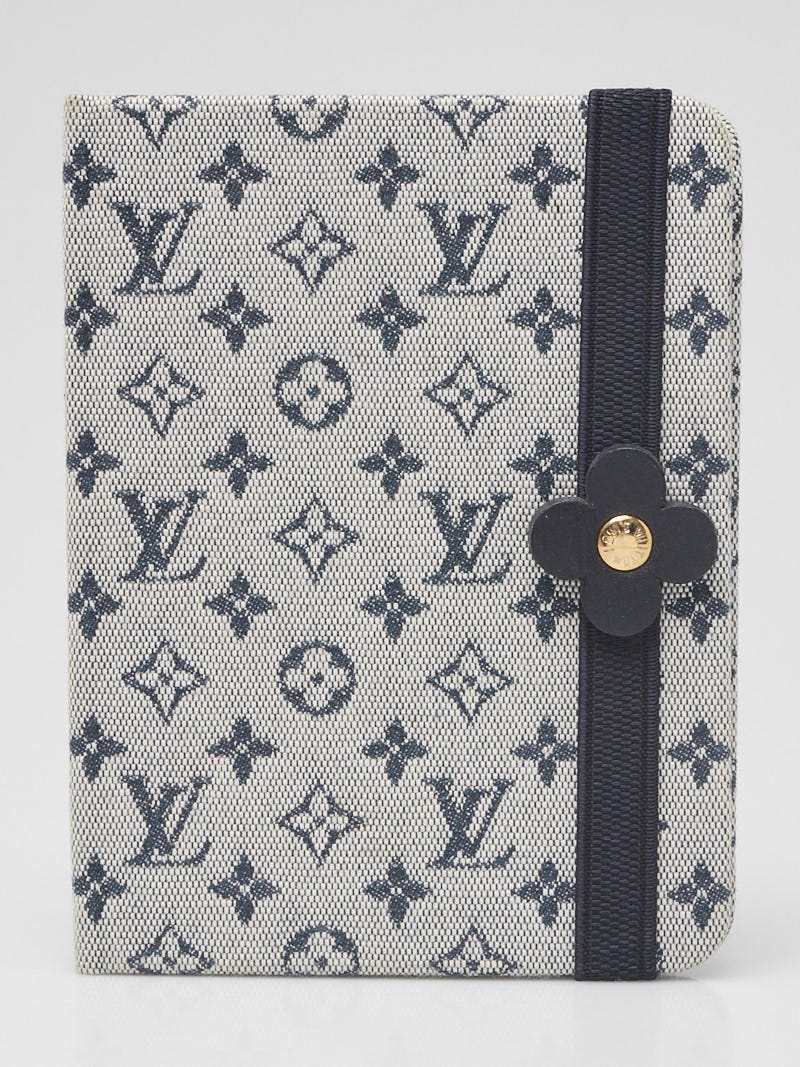 Can anyone ID this compact wallet? : r/Louisvuitton