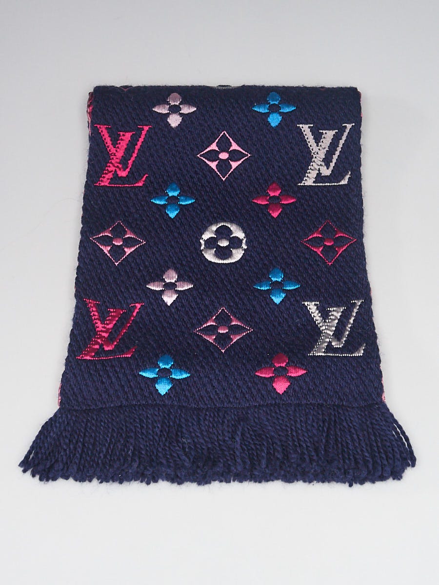 Logomania scarf