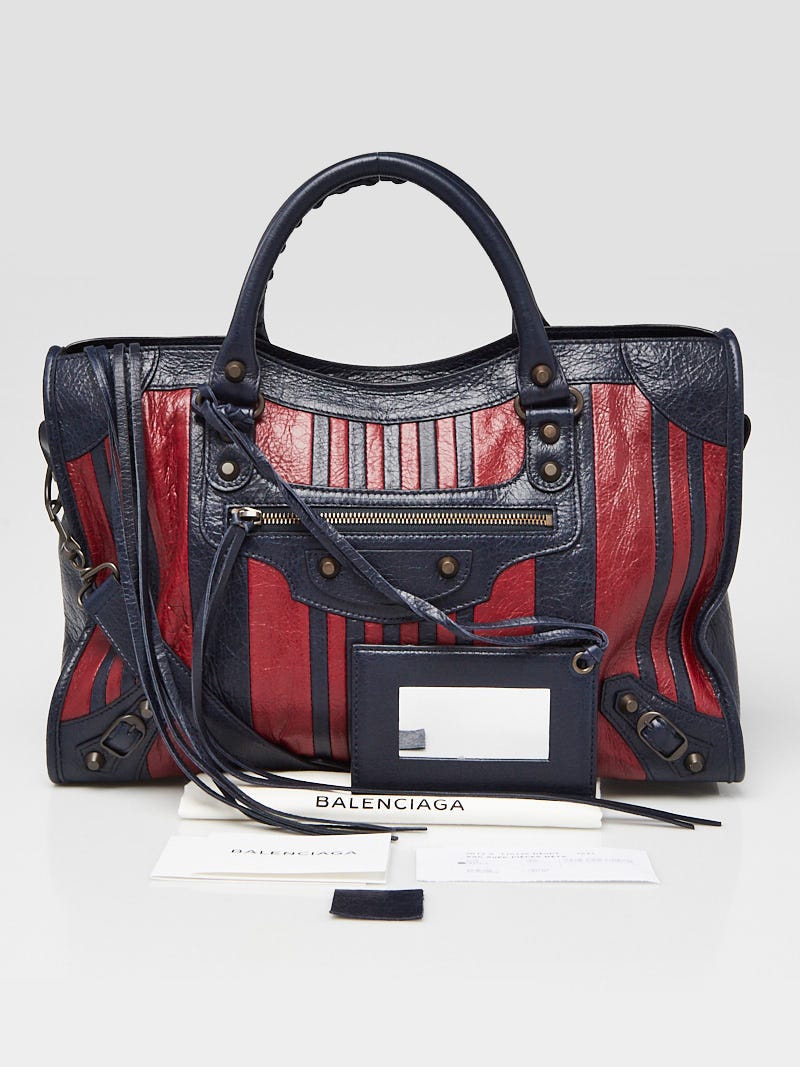 446056_13.jpg?quality=80&bg-