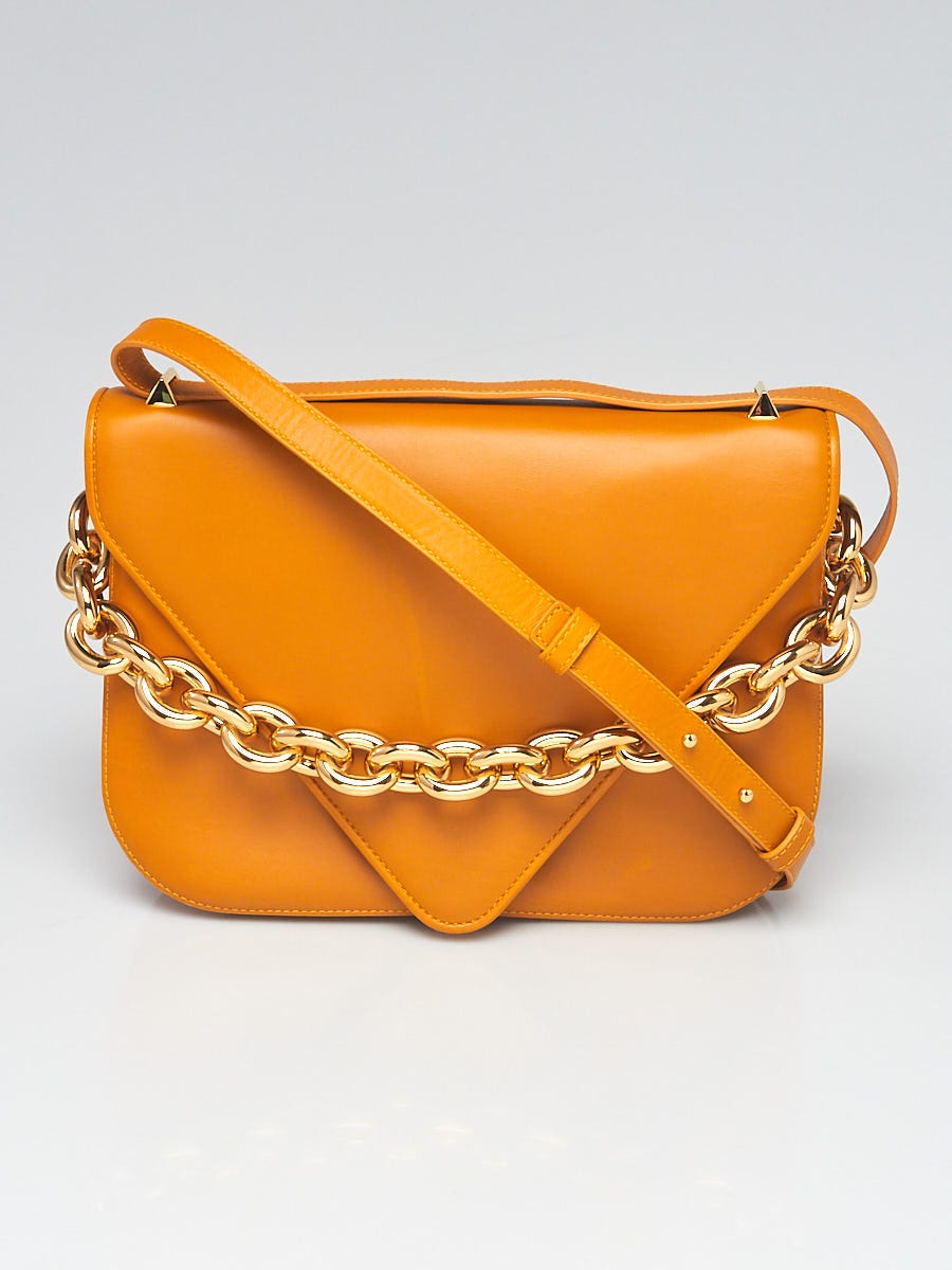 Bottega Veneta Cob Smooth Leather Mount Medium Envelope Crossbody