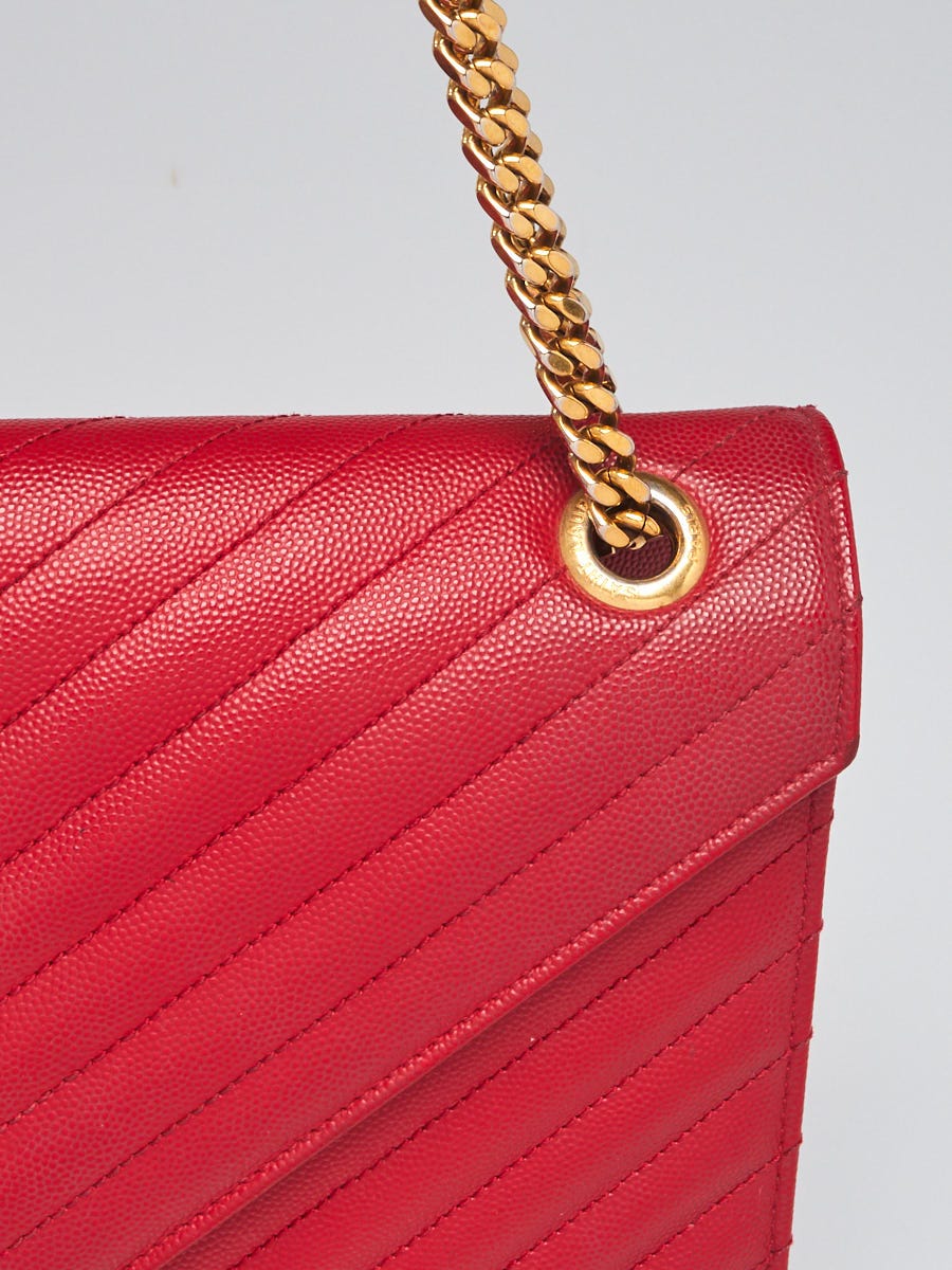 NEW-IN] Authentic large envelope woc in red calfskin gold hardware
