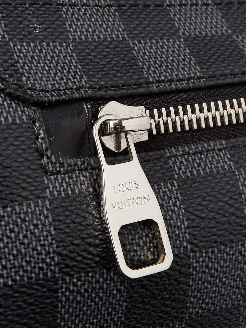 Louis Vuitton Damier Graphite District MM Messenger Bag - Yoogi's Closet