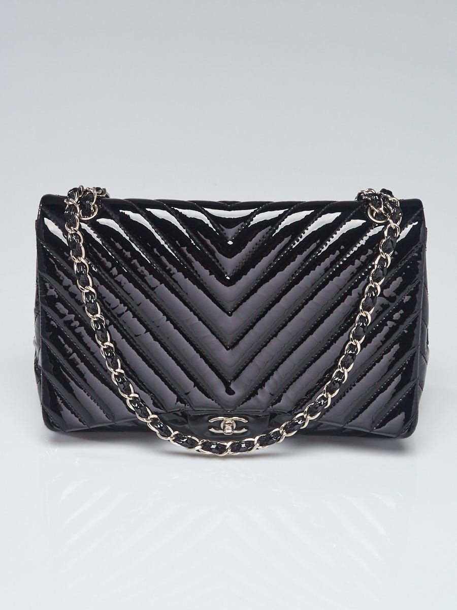 Chanel Black Chevron Quilted Leather Covered CC Flap Shoulder Bag - Yoogi's  Closet