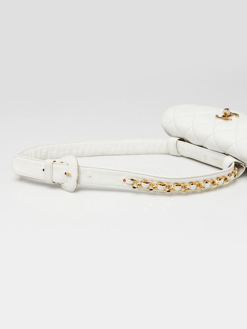 Chanel White Quilted Leather CC Small Waist Belt Bag  display picture 3