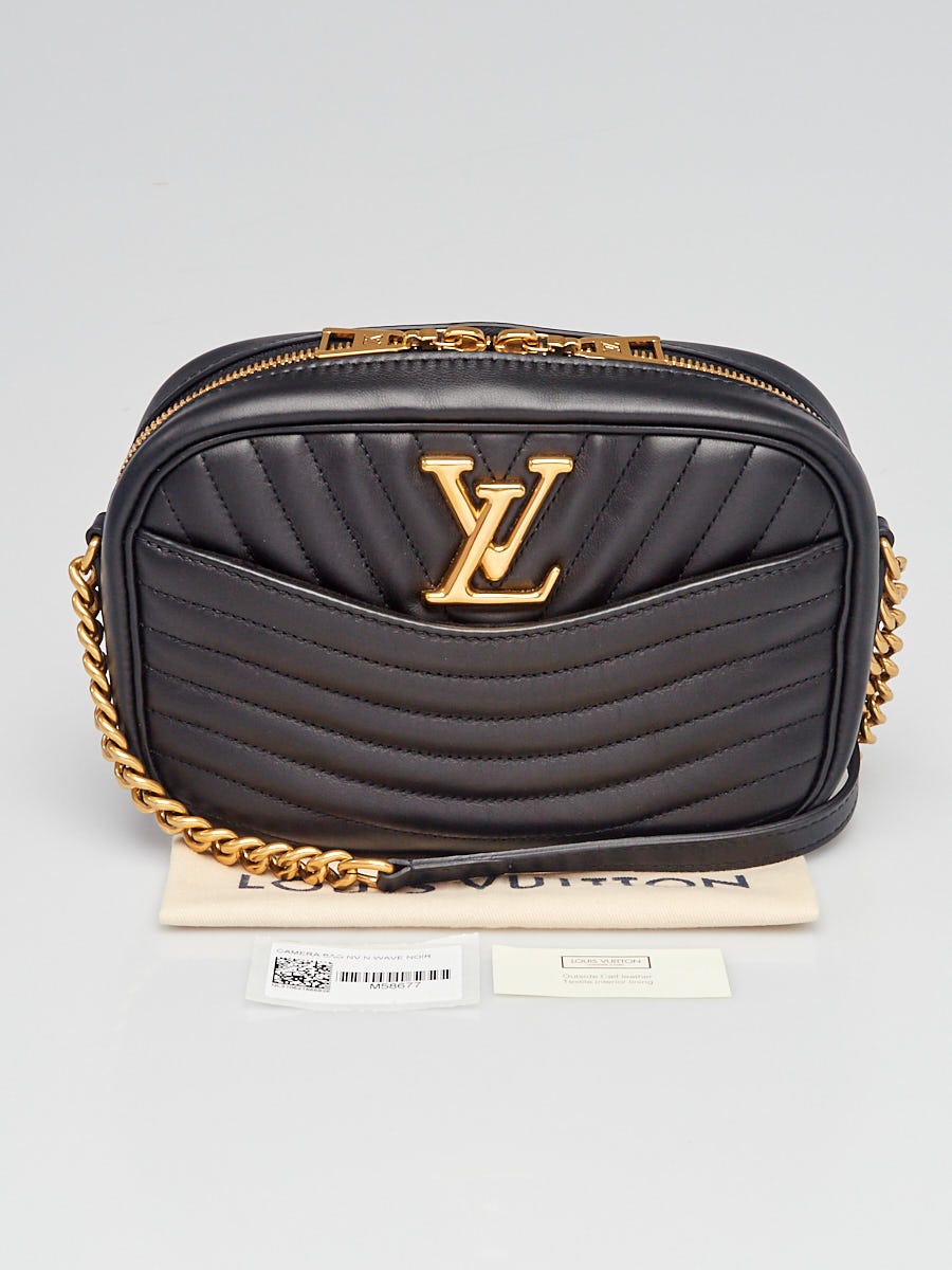 Louis Vuitton Black Calfskin Leather PM New Wave Camera Bag – On Que Style