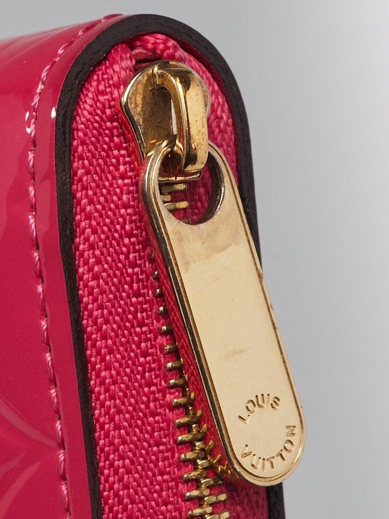 Louis Vuitton Vernis Zippy Wallet in Freesia Pink