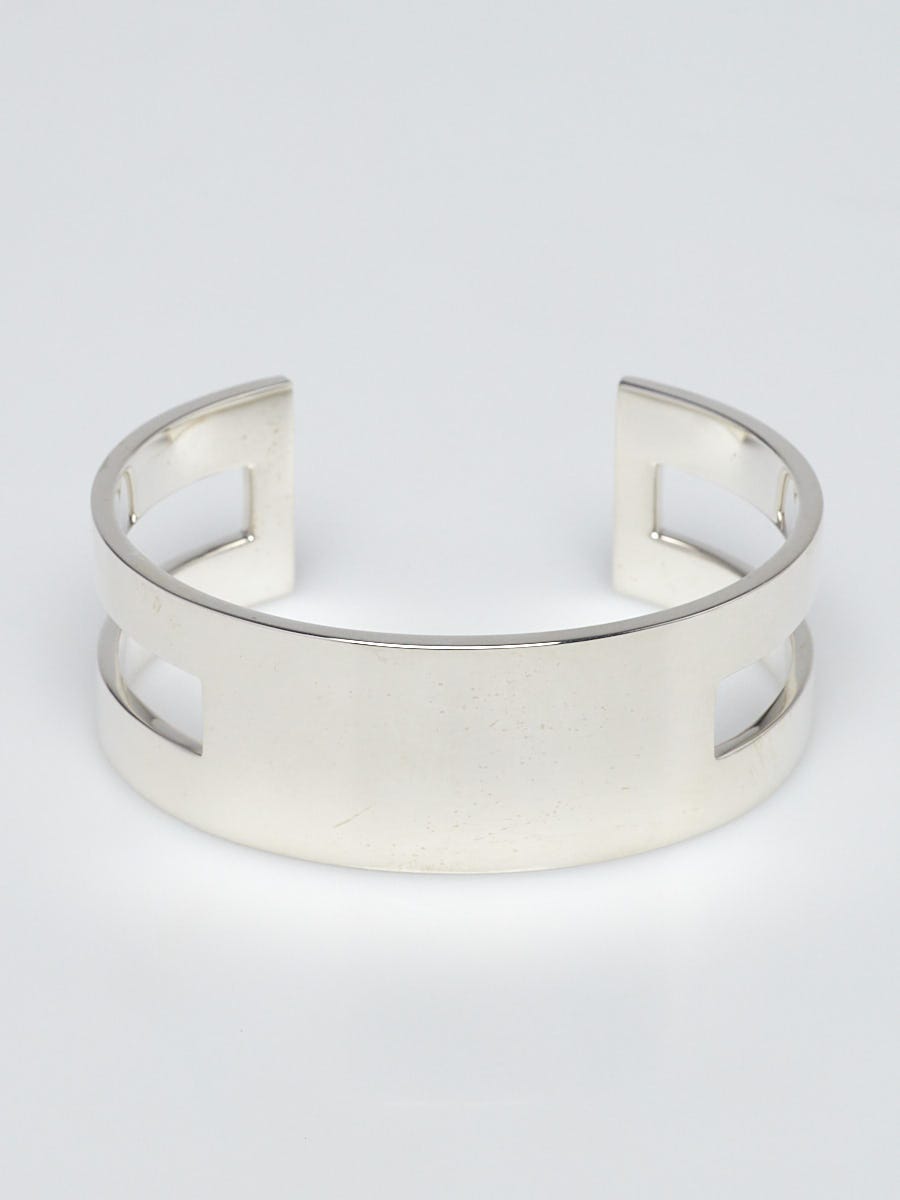 Louis Vuitton Bold Cuff Bracelet Monogram Silver in Silver Metal