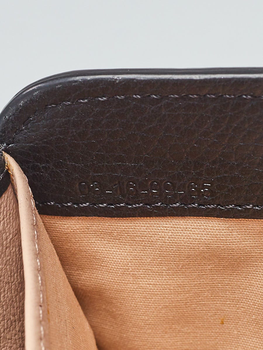 Chloe Black Leather Drew Flap Wallet | Yoogi's Closet Chloe Black Leather Drew Flap Wallet | Yoogi's Closet