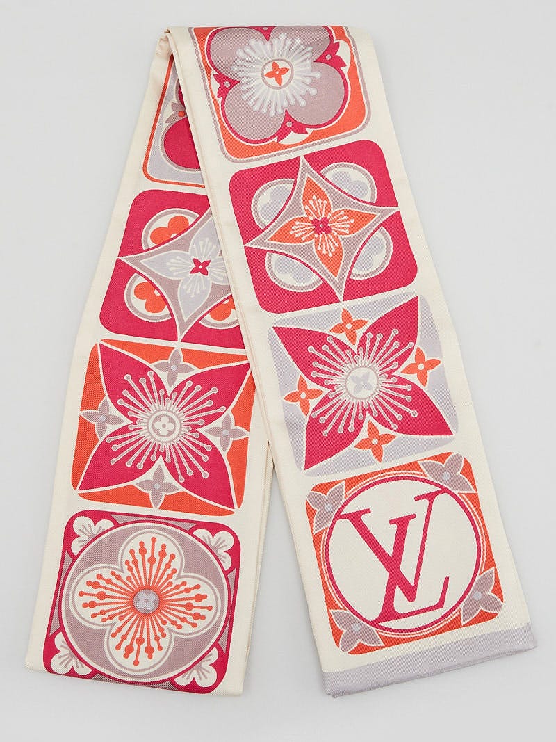 Authentic Louis Vuitton Flower Pattern Pink Scarf 100% Silk Made