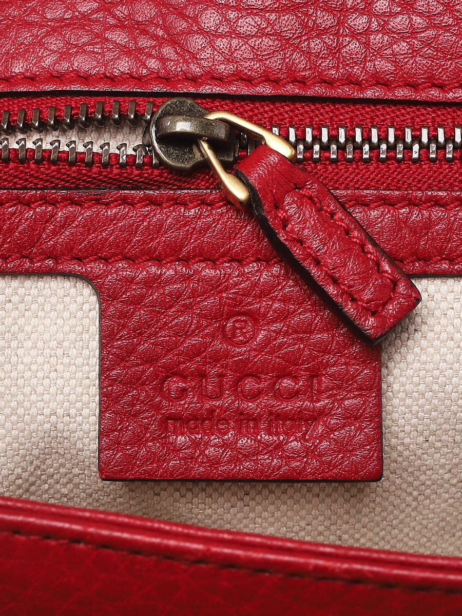 Gucci Red Pebbled Leather Marmont Medium Shoulder Bag