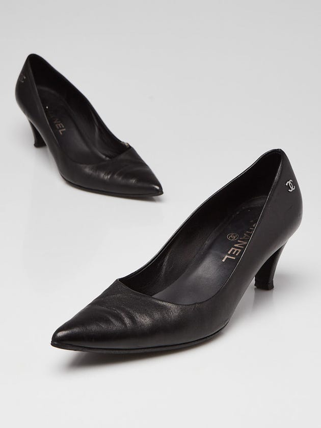 Chanel Black Leather Pointed Toe Pumps Size 6.5/37