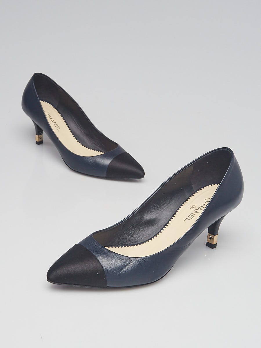 Chanel Blue/Black Leather Cap-Toe Kitten Heels Size 6.5/37