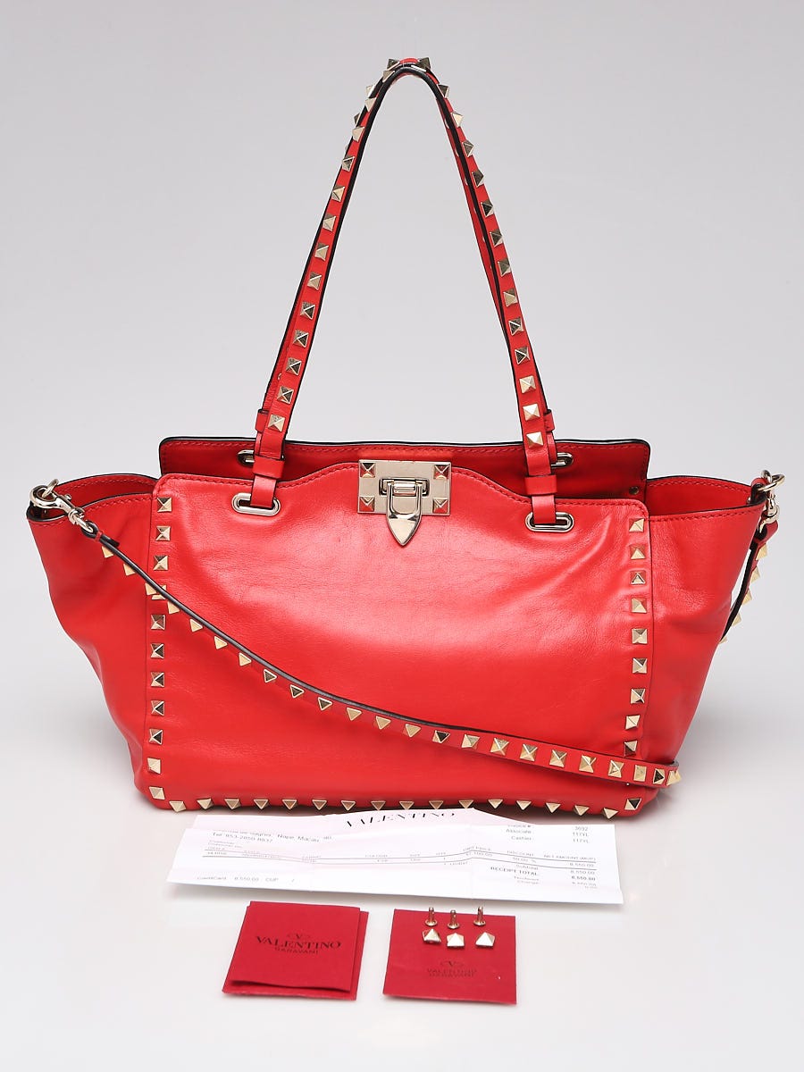 ショルダーバッグ・ポシェット Rockstud Rolling Trapeze Tote Bag Valentino Rockstud reversible trapeze tote bag purse in