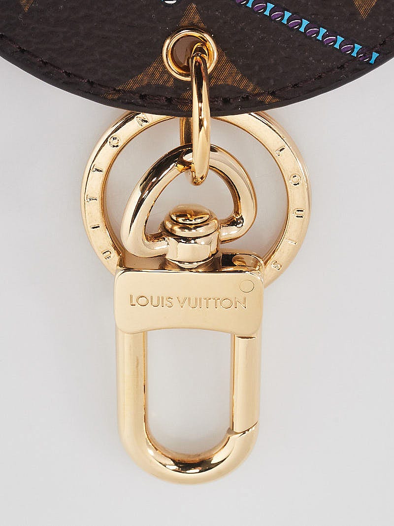 Louis Vuitton ILLUSTRE Xmas New York Bag Charm and Key Holder Yellow Coated Canvas