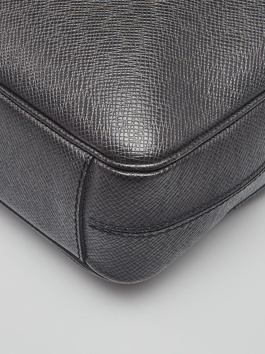 Louis+Vuitton+Porte-Documents+Voyage+Bag+PM+Black+Leather for sale online