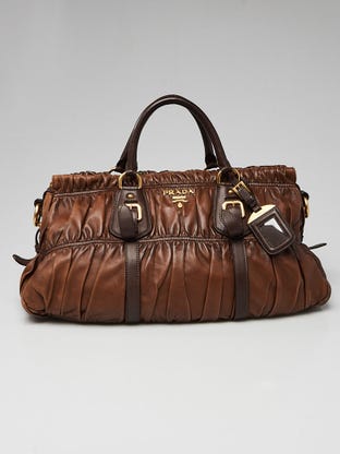 Prada Beige Cervo Lux Leather Chain Strap Bag BR3828 - Yoogi's Closet