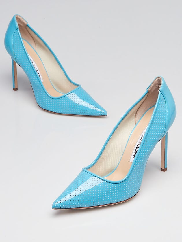 Manolo Blahnik Blue Perforated Patent Leather BB 105 Pumps Size 7/37.5