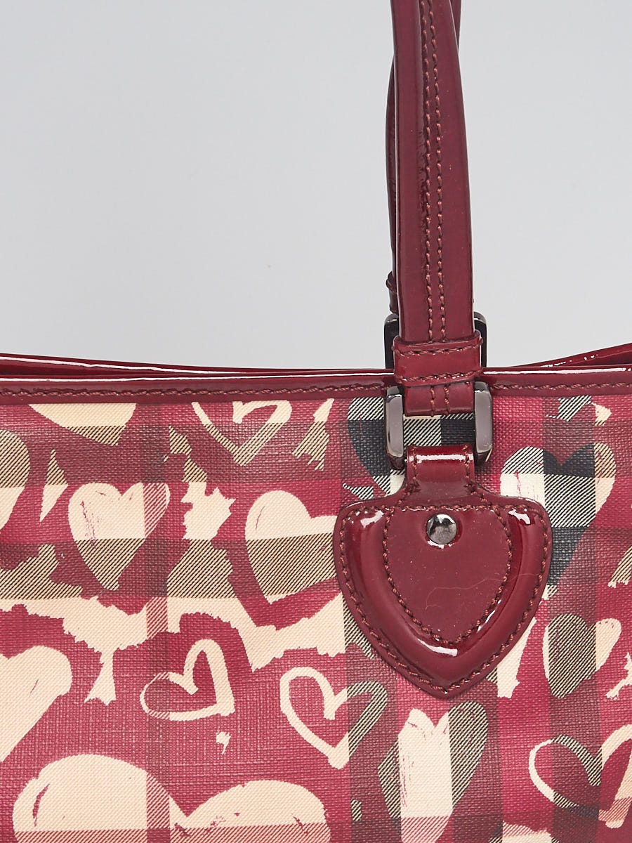 Burberry Burgundy Supernova Heart Check Coated Canvas and Patent Leather Large  Tote Burberry