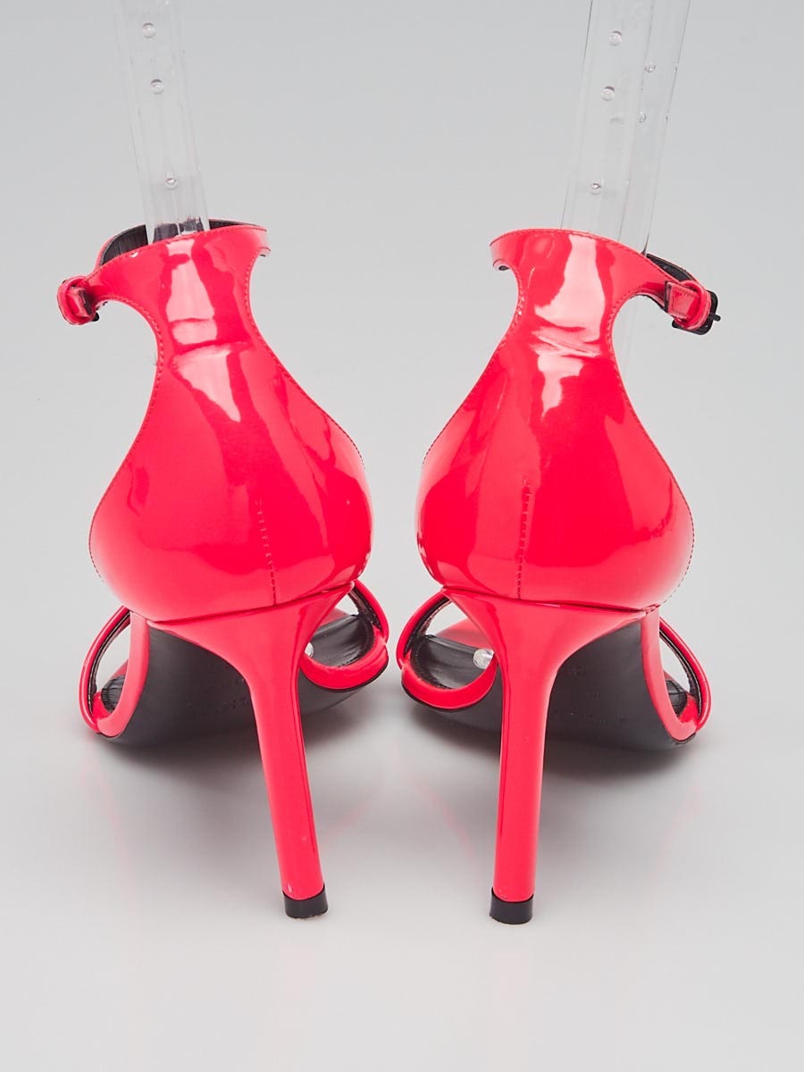 Yves Saint Laurent Pink Patent Leather Open Toe Sandals Size
