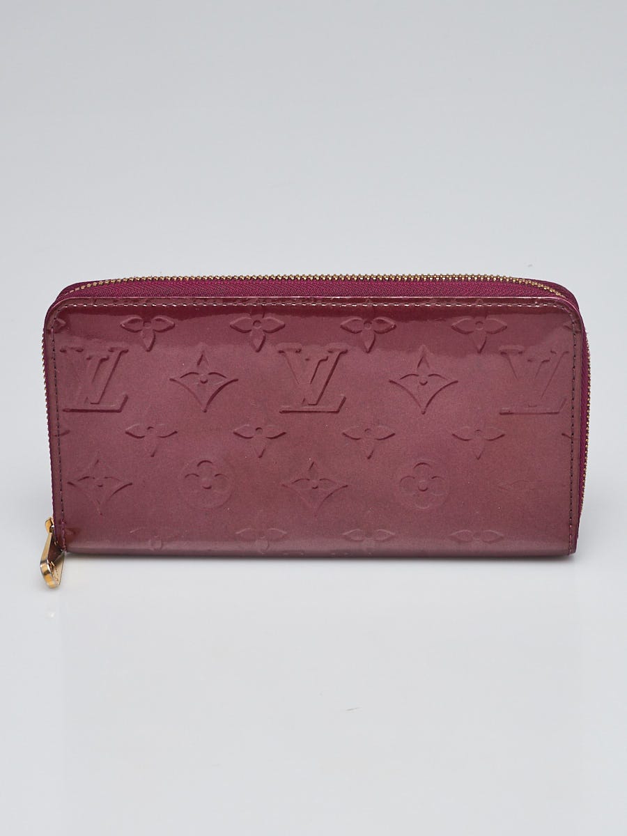 Louis Vuitton Violette Monogram Vernis Zippy Wallet - Yoogi's Closet