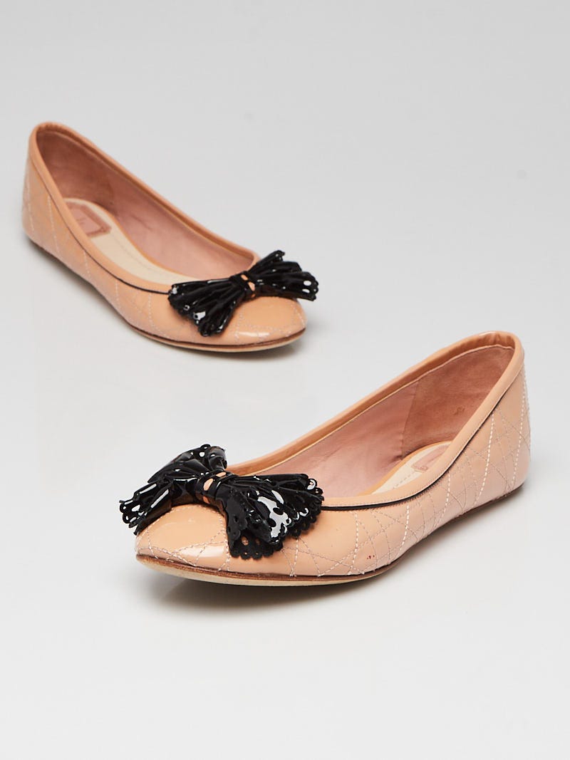 Louis Vuitton - Authenticated Ballet Flats - Patent Leather Beige for Women, Good Condition