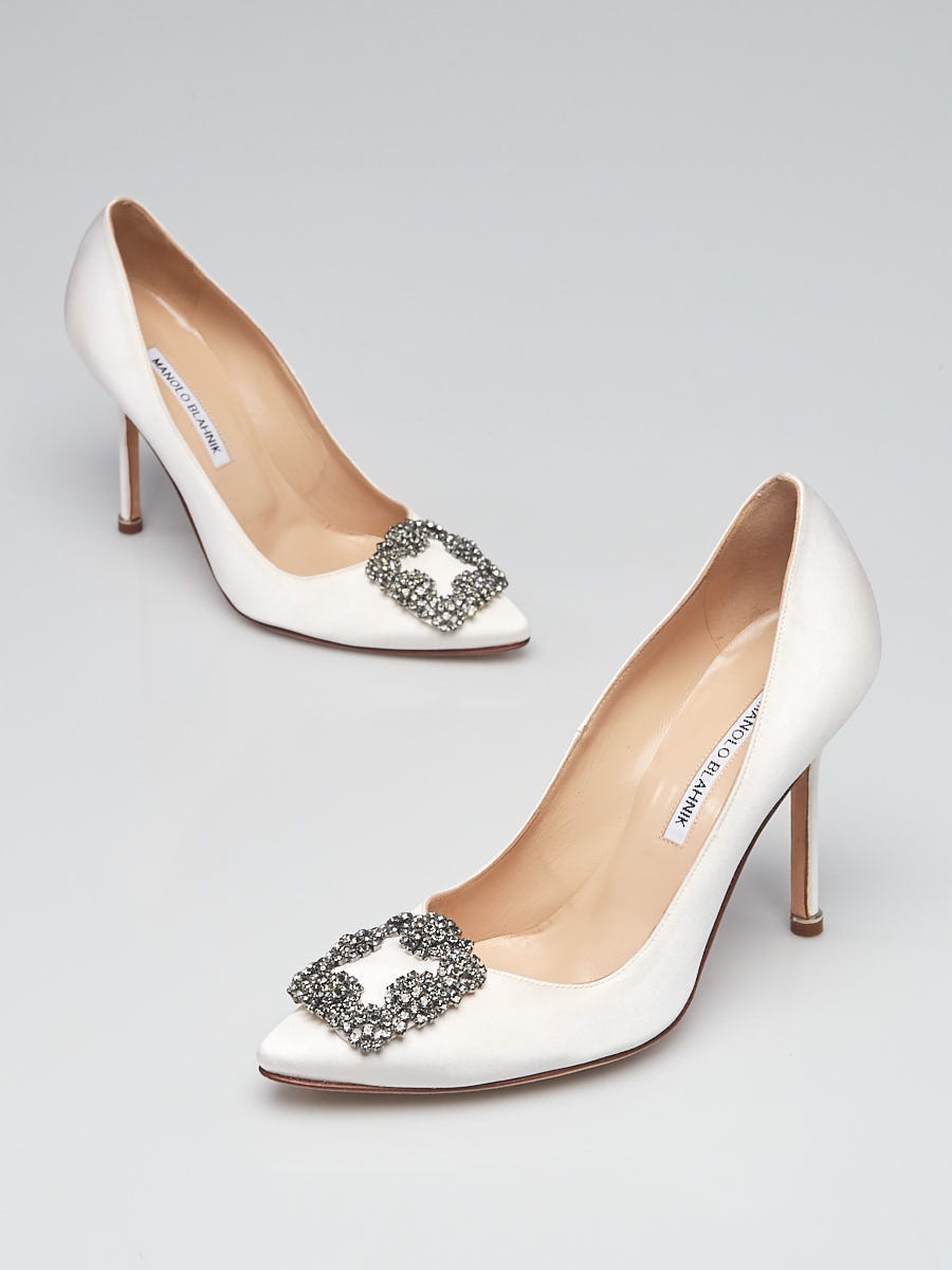 Manolo Blahnik White Satin and Crystal Buckle Hangisi 105 Pumps