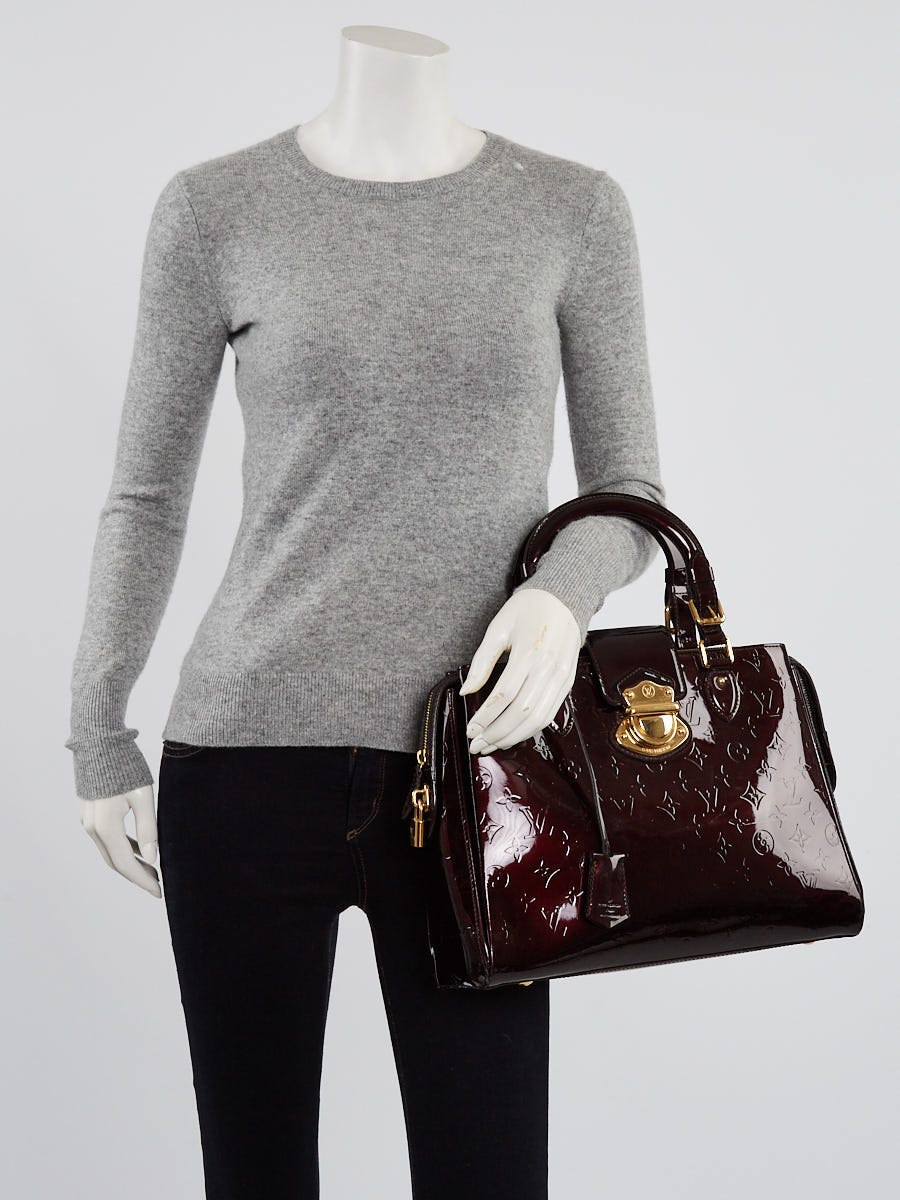 Lot - Louis Vuitton Monogram Vernis Melrose Avenue Bag