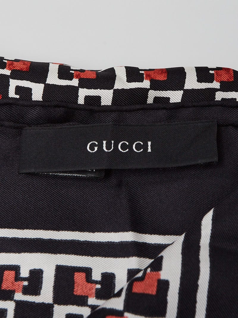 Gucci Black/Red Silk Interlocking G Print Qatar Square Scarf