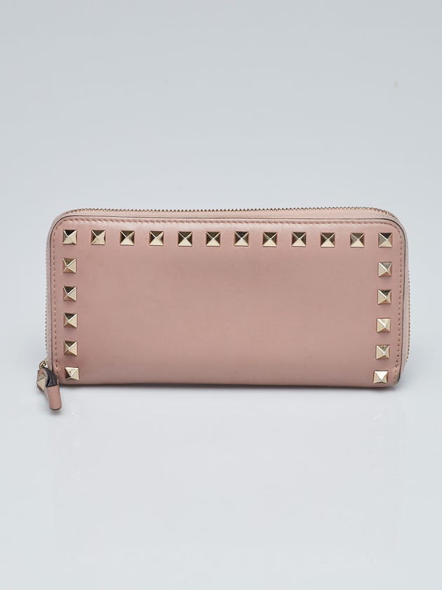 Valentino Beige Leather Rockstud Zippy Wallet