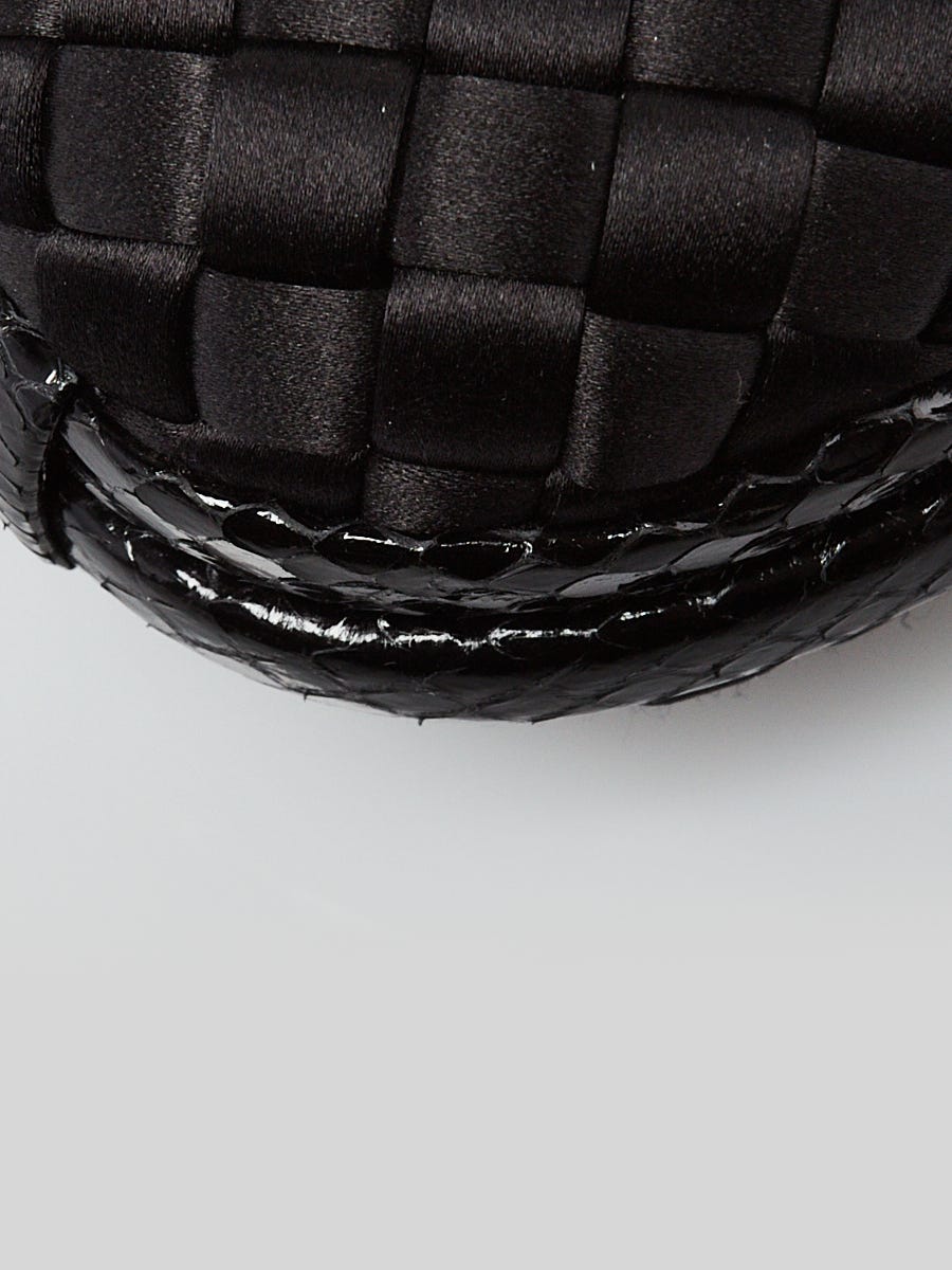 Bottega Veneta Ayers-Trimmed Intrecciato Knot Clutch - Black Clutches,  Handbags - BOT220546