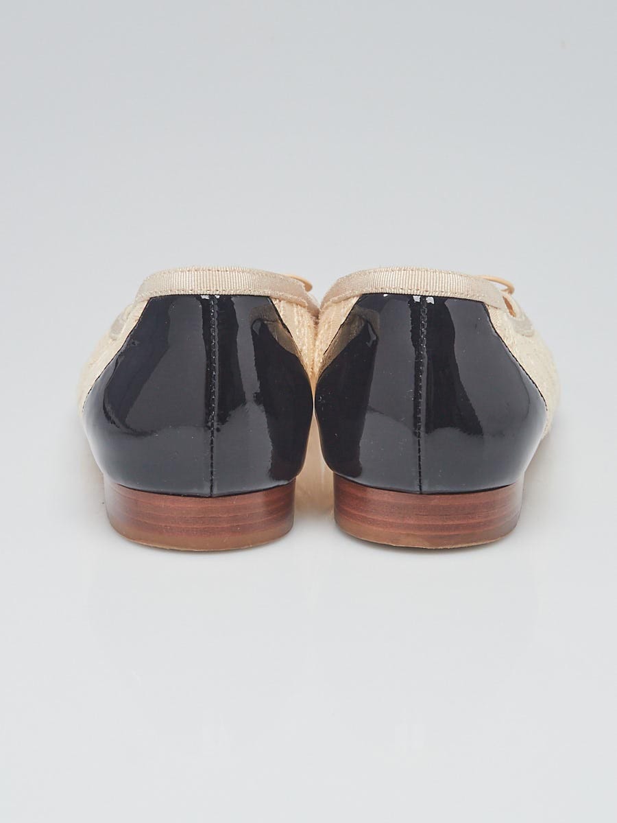Chanel Beige/Black Lace CC Cap Toe Ballet Flats Size 7/37.5