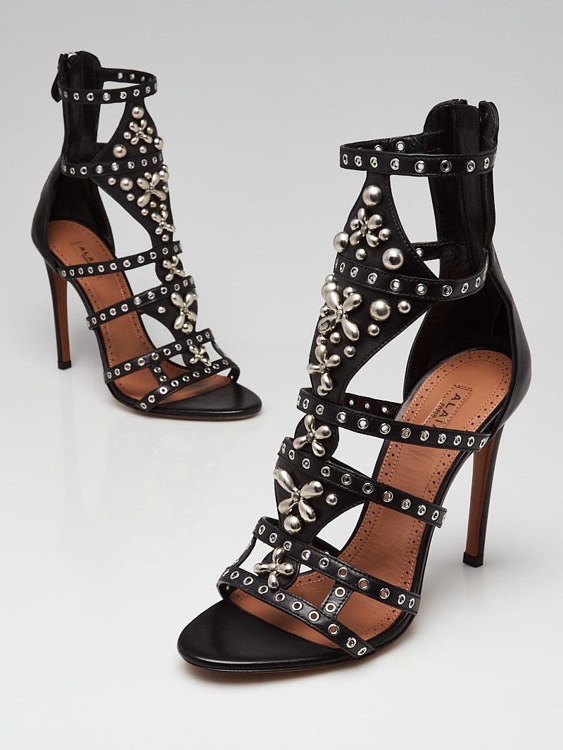 Black studded sandals heels hot sale