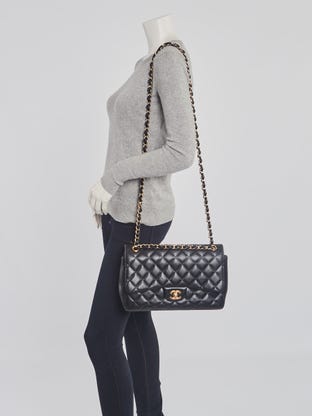 Chanel Black Quilted Aged Calfskin Leather 2.55 Reissue Mini Flap Bag -  Yoogi's Closet