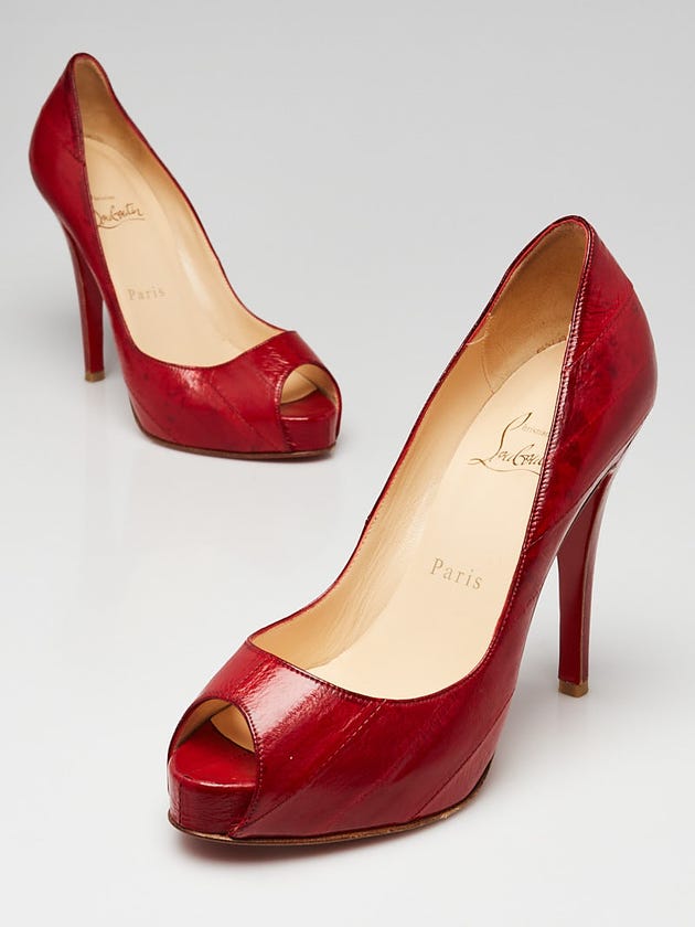Christian Louboutin Red Eel Skin Very Prive Peep Toe 120 Pumps Size 6/36.5