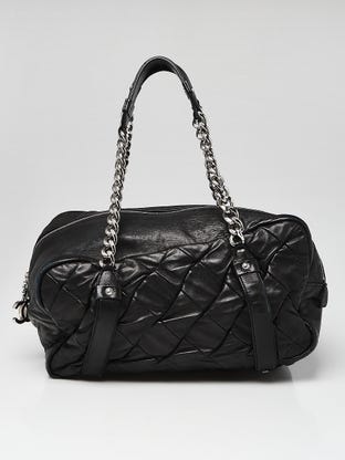 CHANEL Wrinkled Lambskin Chevron Quilted Large Surpique Tote Black