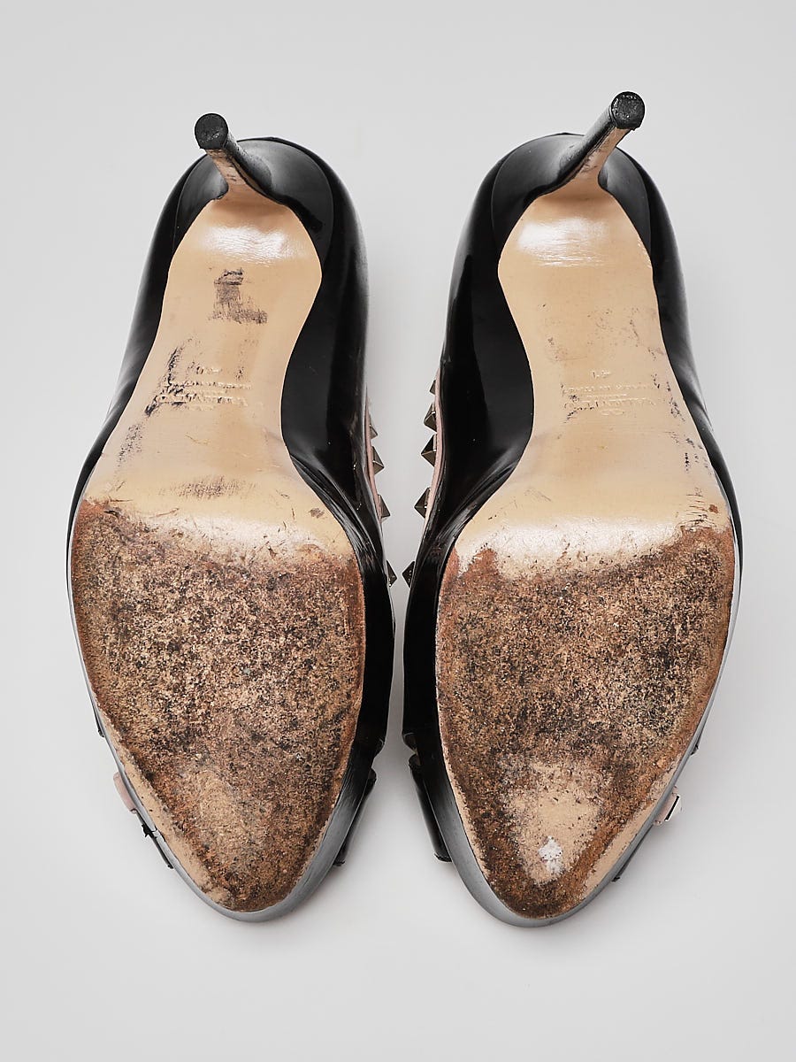 Valentino Black Patent Leather Rockstud Peep-Toe Platform Pumps Size 10.5/41