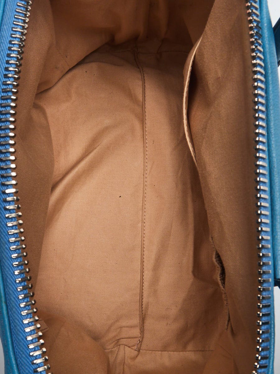 Givenchy Light Blue Sugar Goatskin Leather Medium Antigona Givenchy Light Blue Sugar Goatskin Leather Medium Antigona