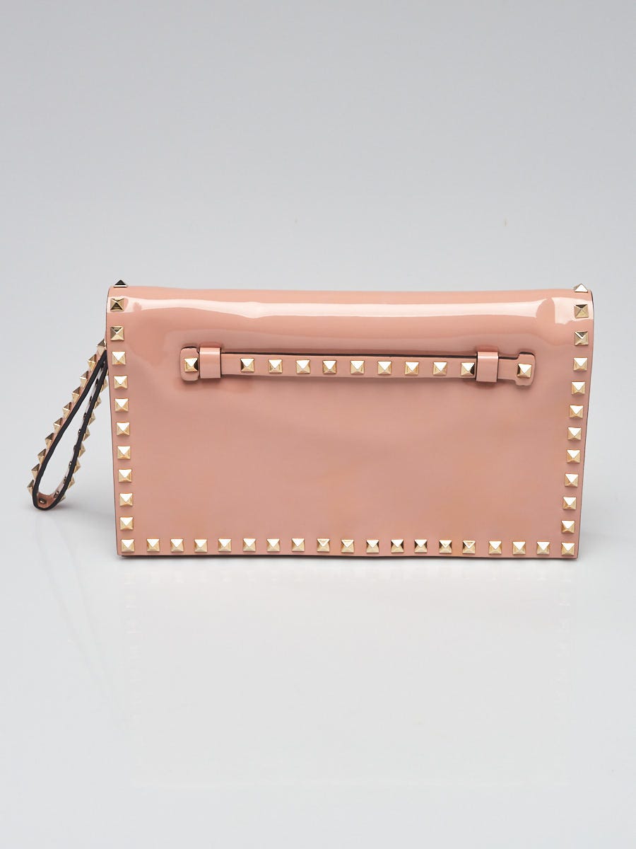 Valentino Rockstud leather clutch Pink ref.25971 - Joli Closet