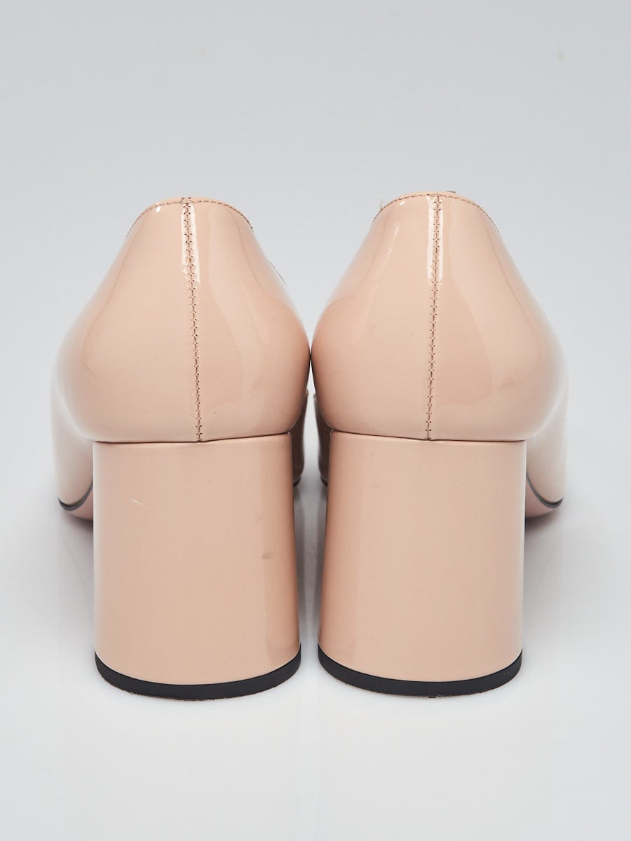 Prada Beige Patent Leather Square Toe Pumps Size 6/36.5 Prada Beige Patent Leather Square Toe Pumps Size 6/36.5