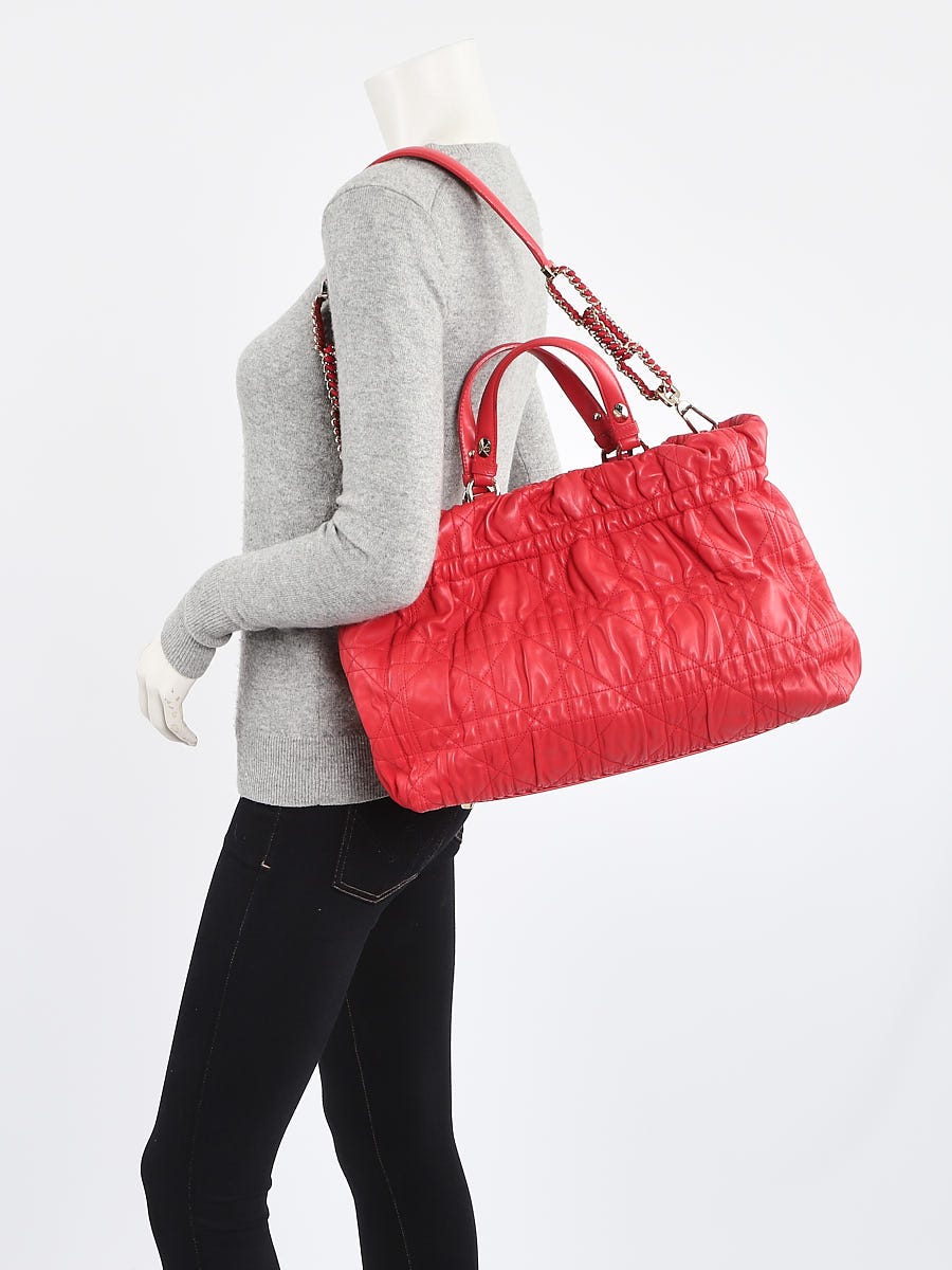 Prada Red Small Gaufre Tote Bag – JDEX Styles