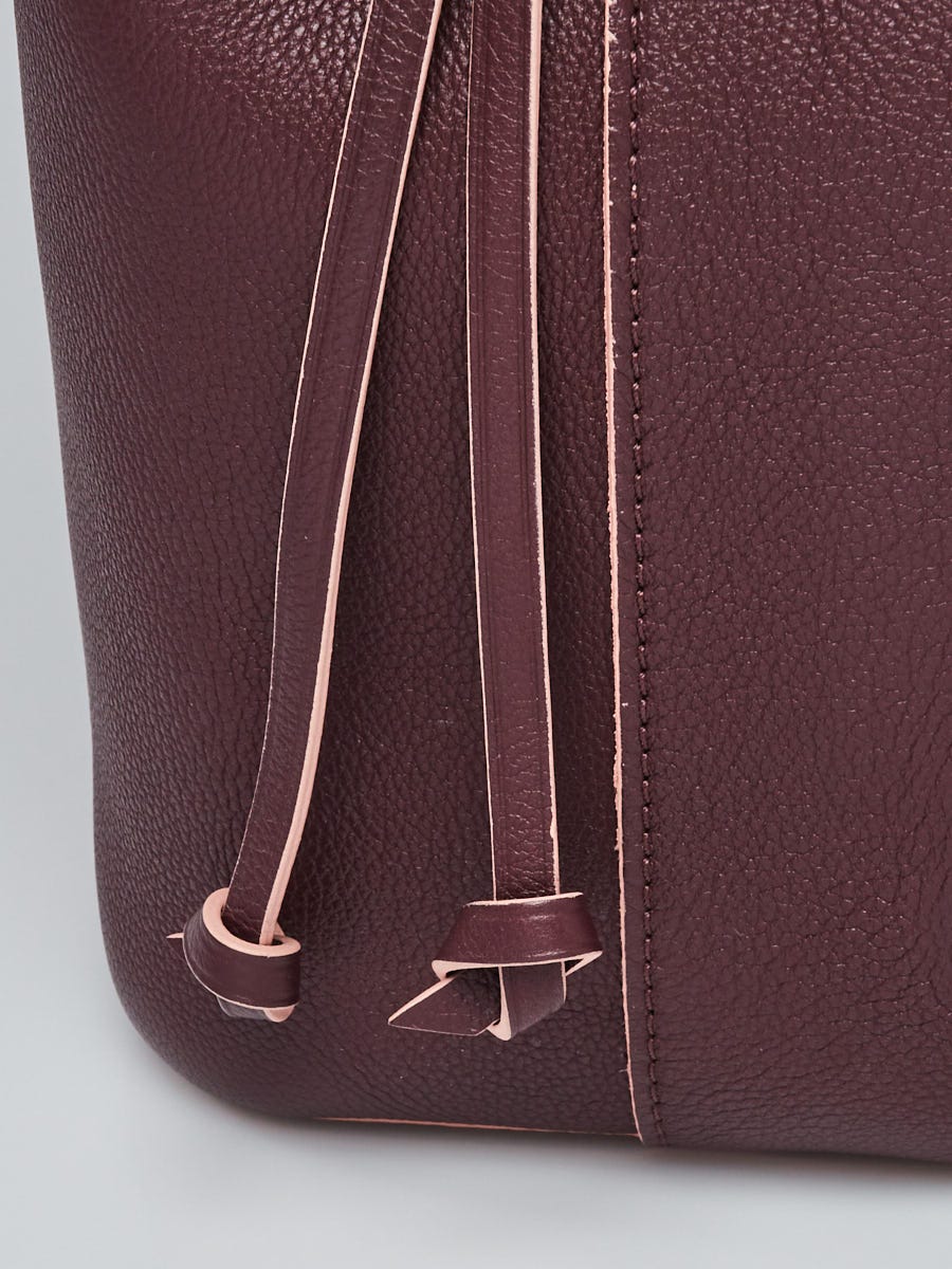 Louis Vuitton Prune Leather Lockme Bucket Bag - Yoogi's Closet