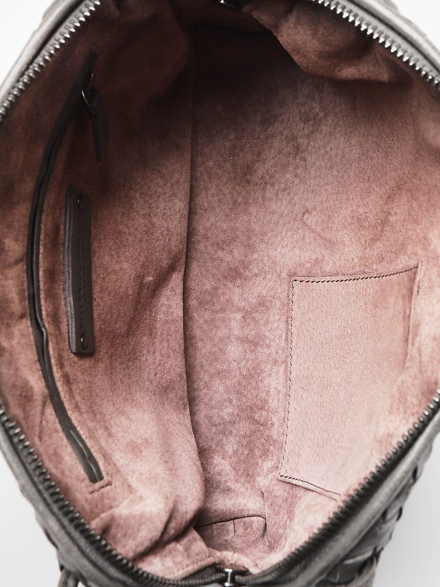 Bottega Veneta Grey Intrecciato Woven Nappa Leather Nodini Crossbody Bag -  Yoogi's Closet