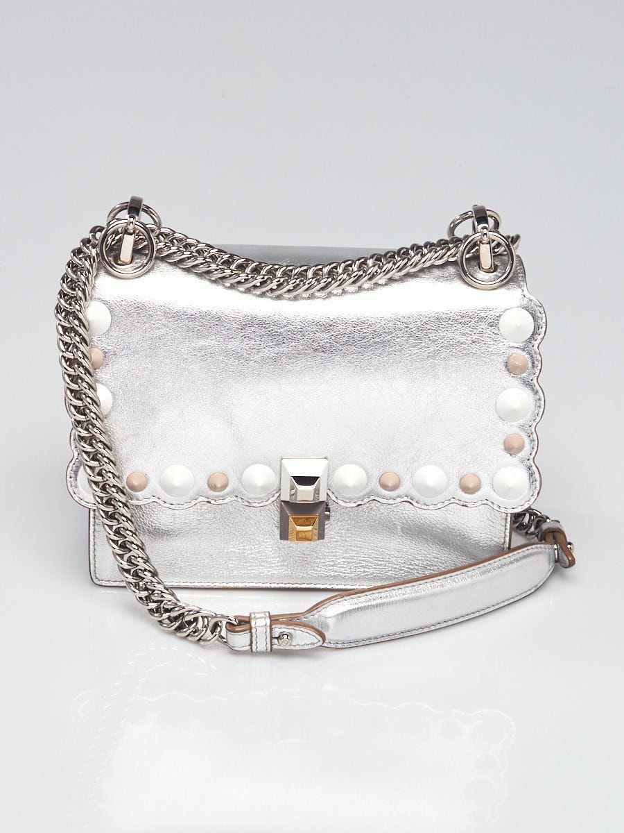 Louis Vuitton Goldtone and Silvertone Metal V Essential Bracelet - Yoogi's  Closet