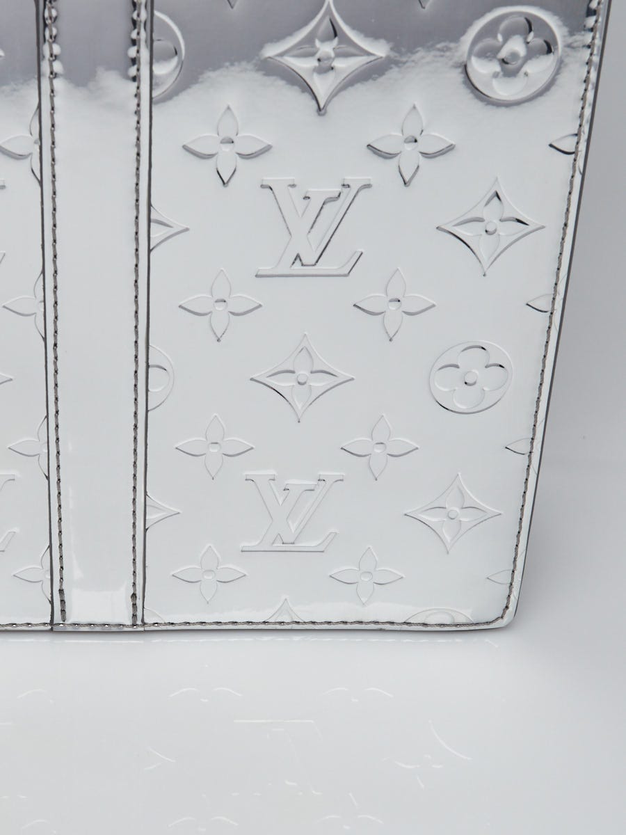 LOUIS VUITTON Monogram Miroir Lockit Silver 332551
