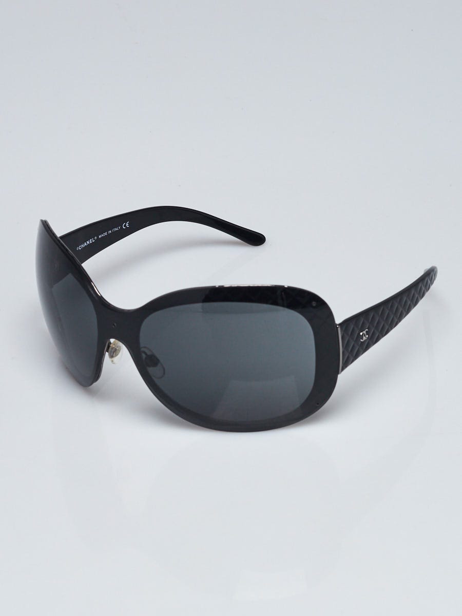 Chanel Black Quilted Oversized CC Logo Sunglasses-4165 - Yoogi's Closet