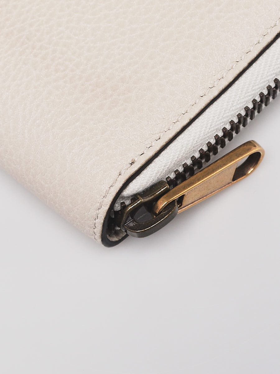 Gucci White Pebbled Leather Logo Print Compact Zip Wallet