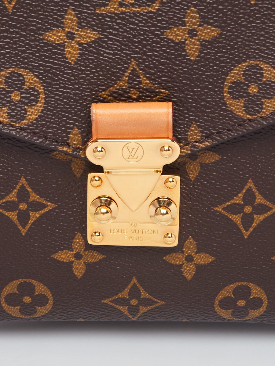 Louis Vuitton Monogram Eclipse Graffiti Canvas Pochette Cles Key and Change  Holder - Yoogi's Closet