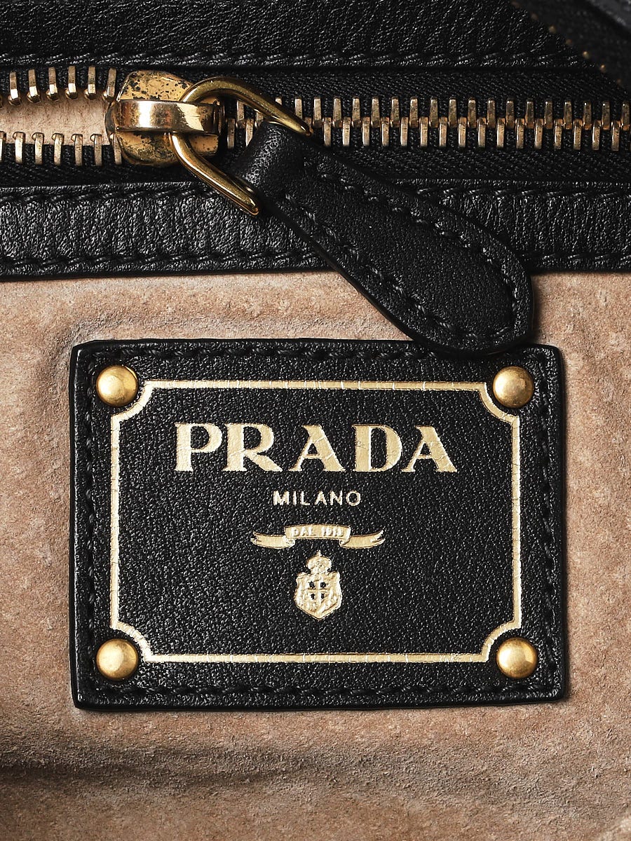 Prada Black Vitello Daino Leather Zip Top Hobo Bag BR4311
