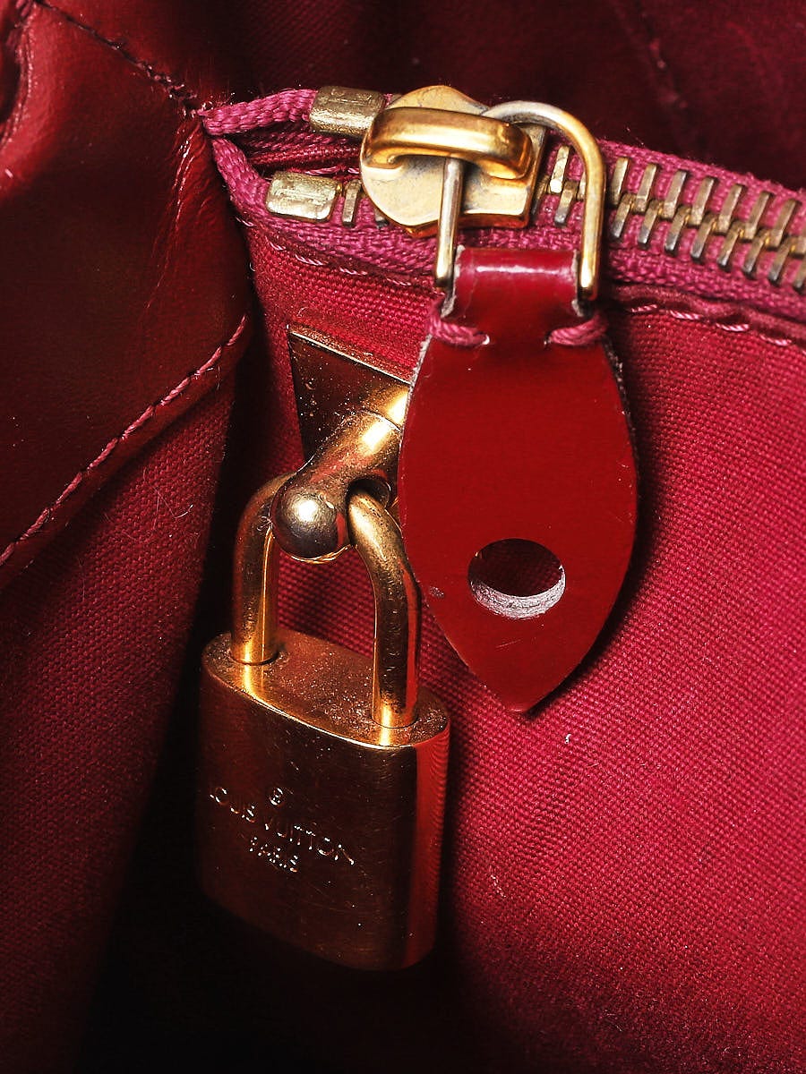 Louis Vuitton Magenta Monogram Vernis Montaigne Bb Bag